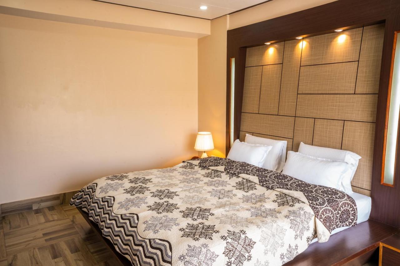 East Land Bed & Breakfast Shillong Esterno foto